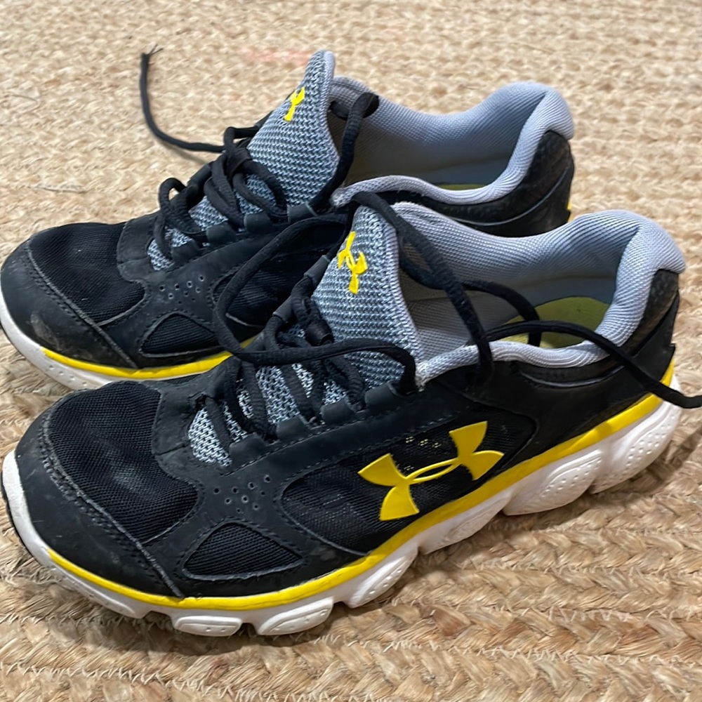 Under armor kids shoes